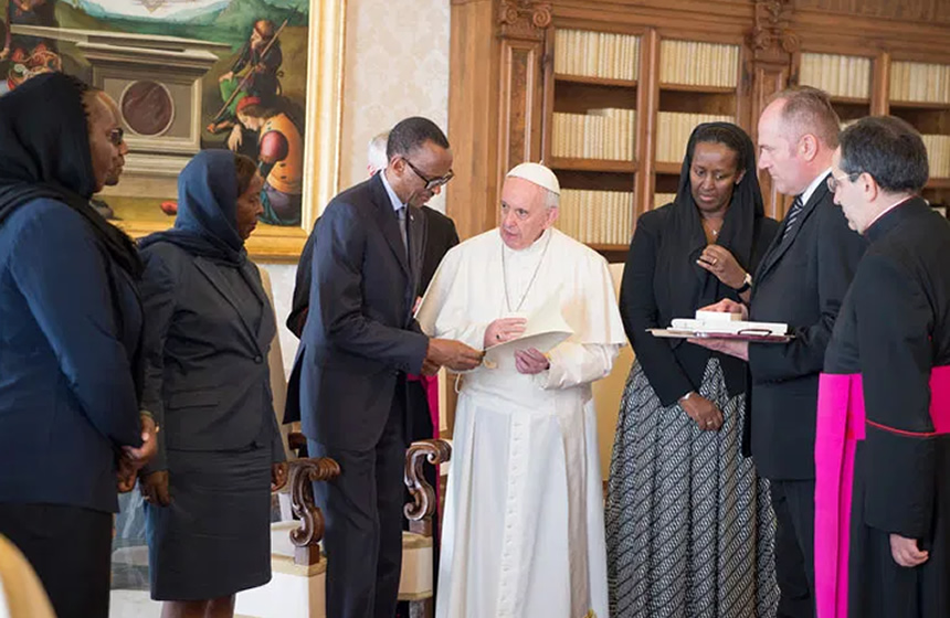 Pope Francis and Kagame